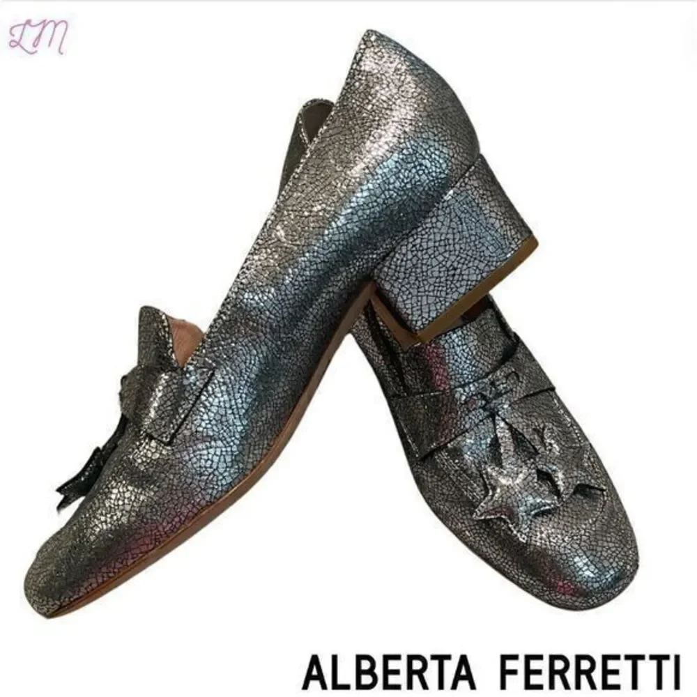 Alberta Ferretti Silver Metallic Loafers Star Tassel 8 IT38‎ Block Heel Italian